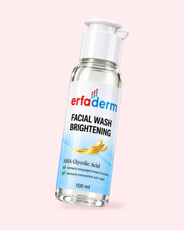 Kemasan Erfaderm Facial Wash Brightening, sudut dinamis